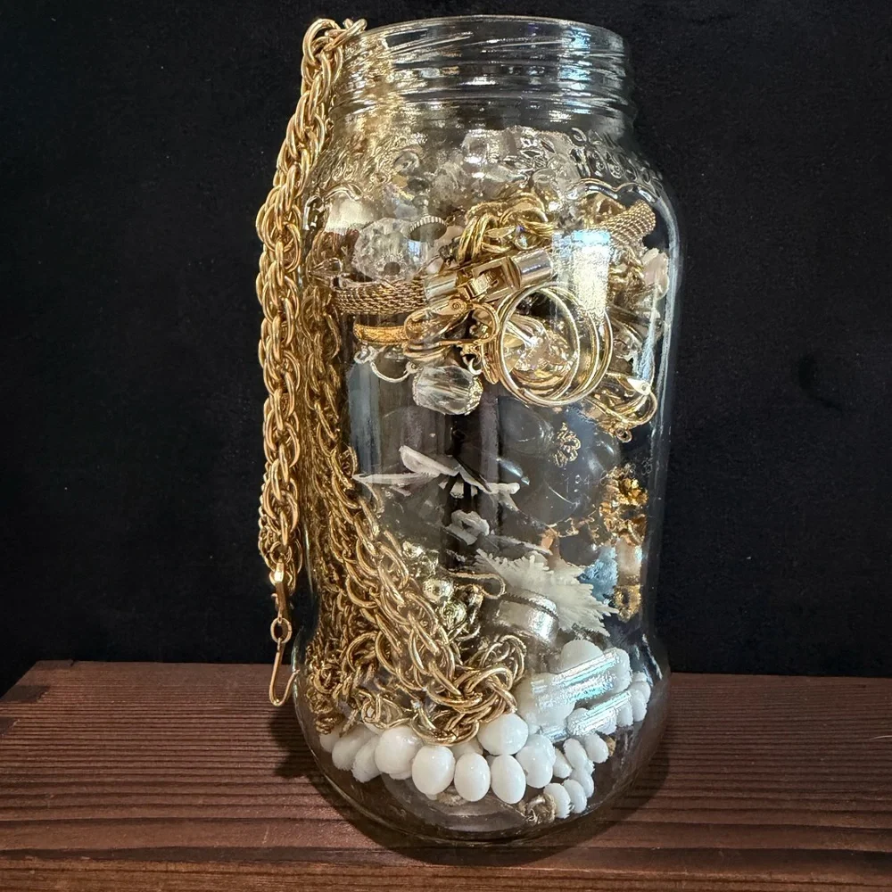 Vintage Jewelry Mystery Jar With Tassel Necklace - Picture 4 of 9